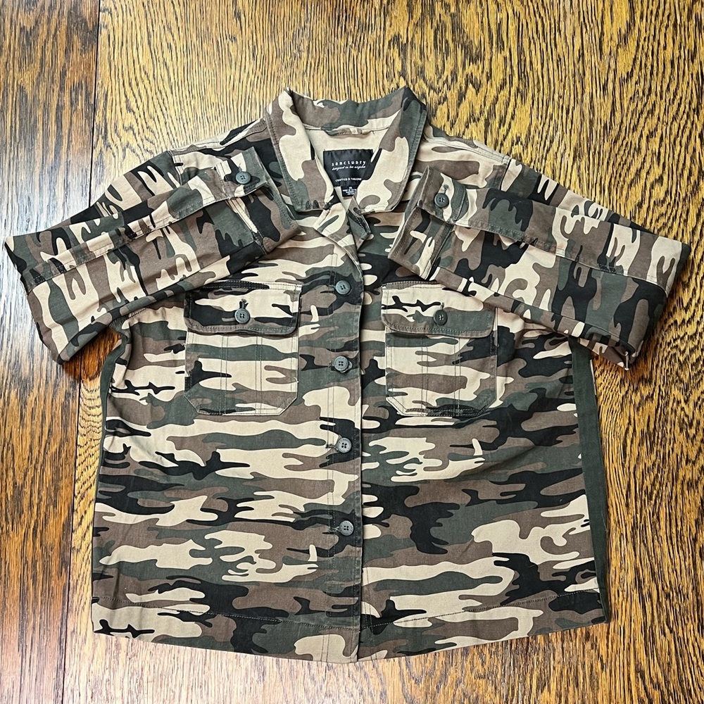Women’s XL Camo Jacket